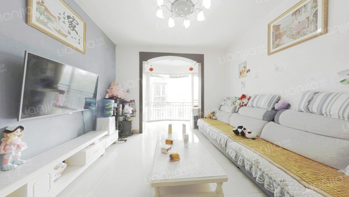 新秀花园二手房实景图