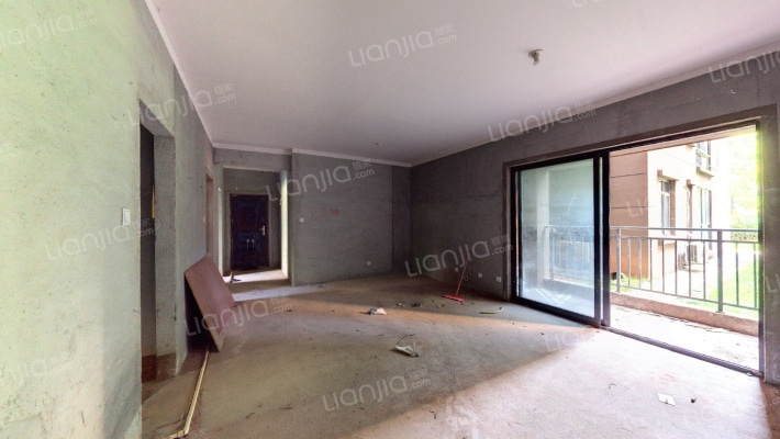 卢浮原著二手房实景图