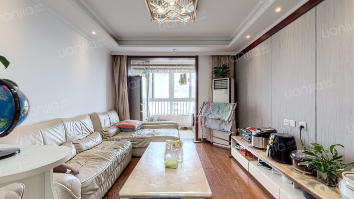 中铁国际城品园二手房实景图