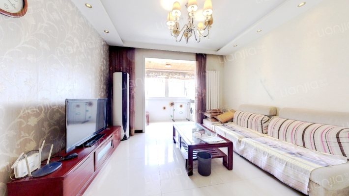 华尔兹花园二手房实景图