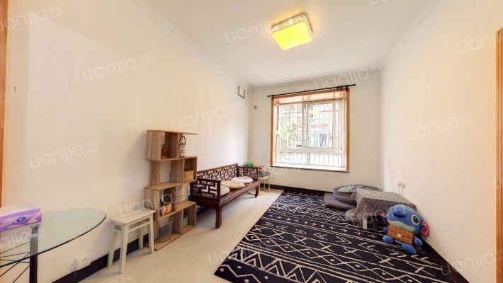 渝南佳苑二手房实景图