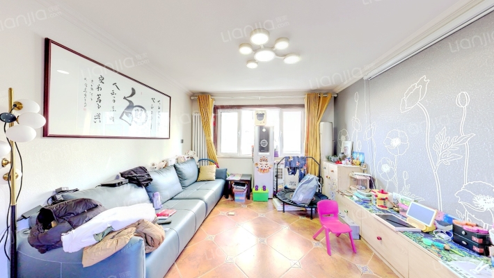 巴黎花园二手房实景图