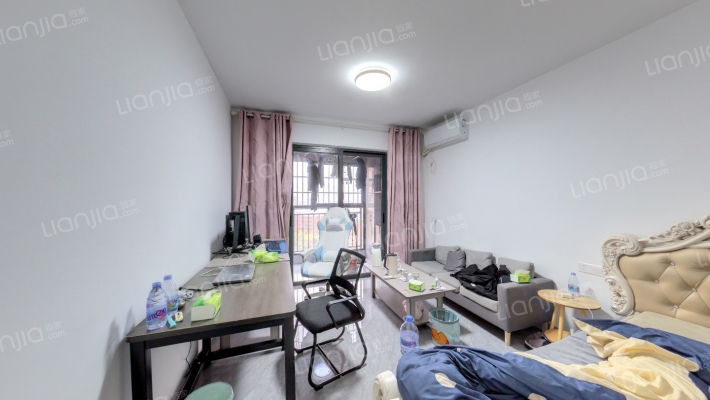 万科翡翠之光二手房实景图