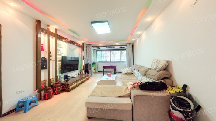 兴合家园二手房实景图