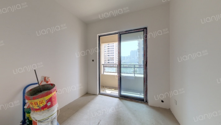 环湖雅居B区D组团二手房实景图