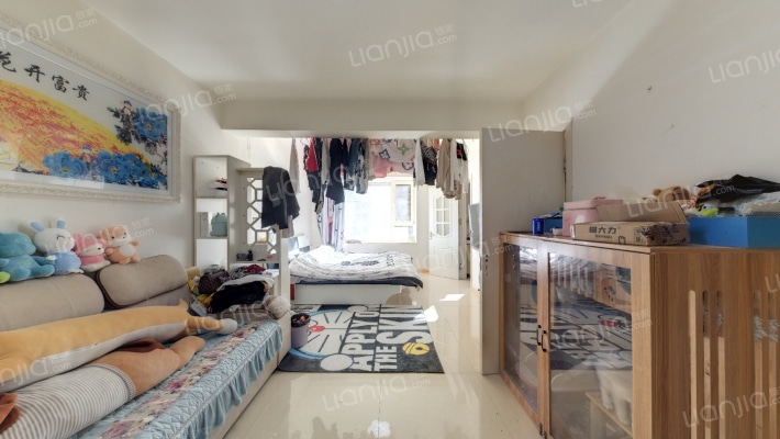 亚泰城二期二手房实景图