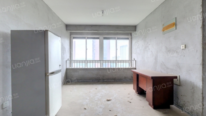 冠城大通三期竹苑二手房实景图