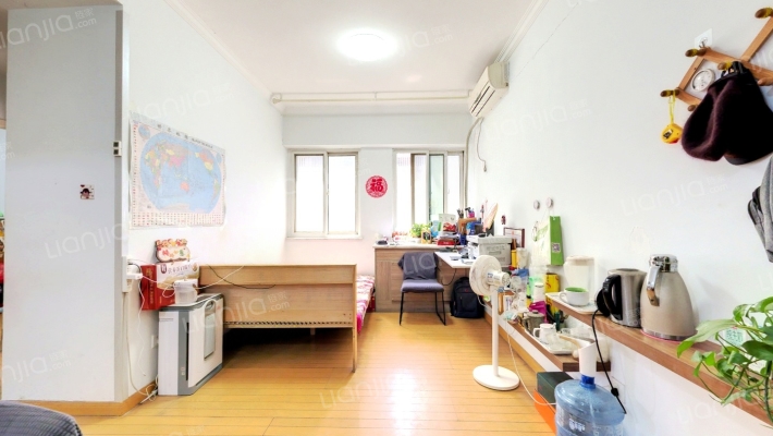 西旅国际二手房实景图
