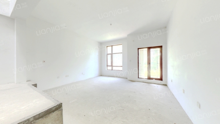 绿洲悠山美地二手房实景图