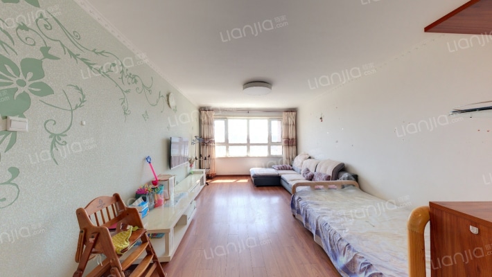 亚泰梧桐公馆二手房实景图