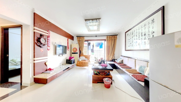 鸿景春天花园三期二手房实景图