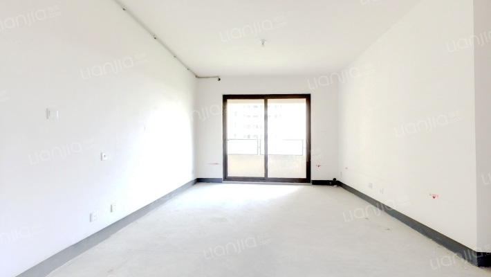 鲁能公馆二手房实景图