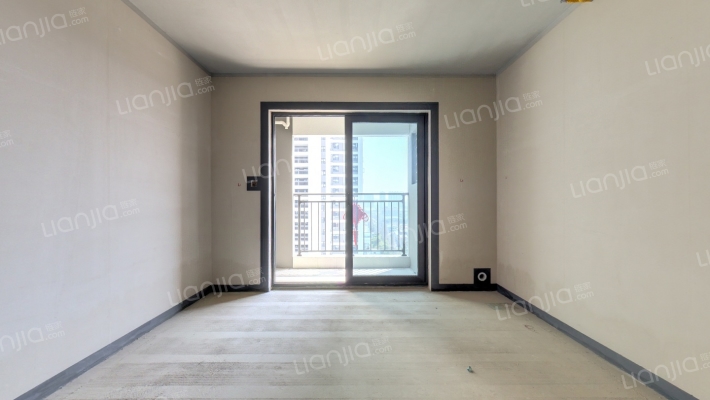 保利清能拾光年二手房实景图