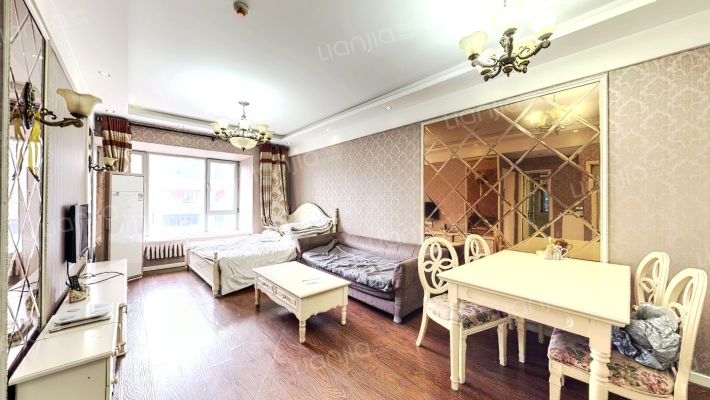 日月光解放碑1号二手房实景图