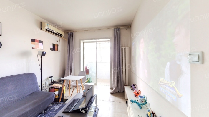 昆裕里二手房实景图