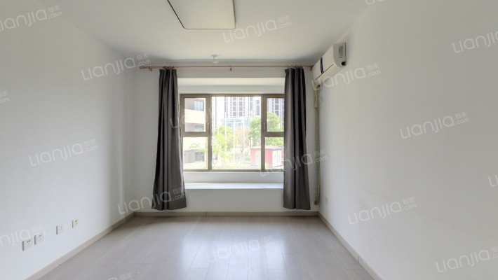 保利拾光年二手房实景图