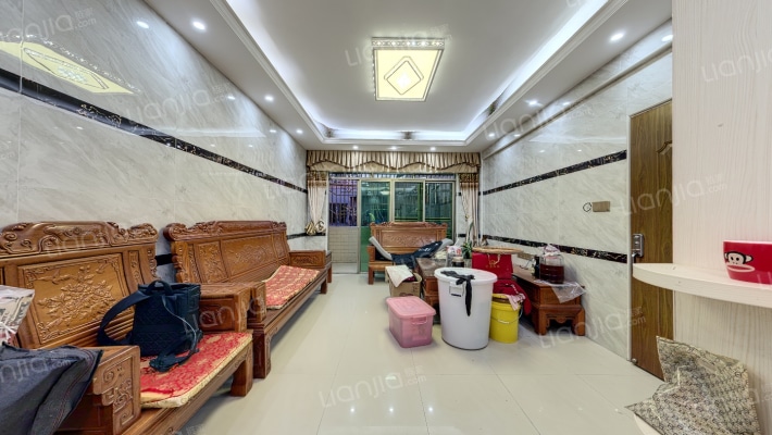 升辉花园二手房实景图