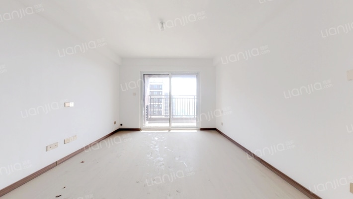 万和悦花园二手房实景图