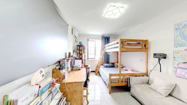 红和里二手房实景图