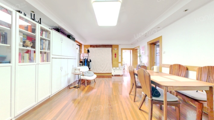 嘉富利大厦二手房实景图