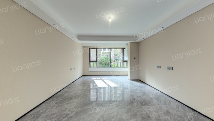 越秀麓端府二手房实景图