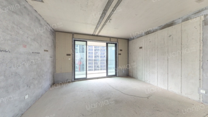 轨道中建麓江府二手房实景图