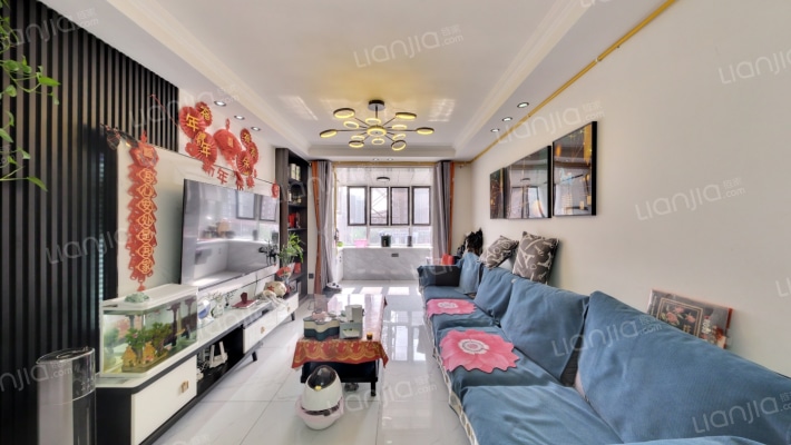 新隆小区二手房实景图