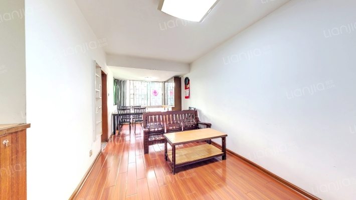 三十八中教师宿舍二手房实景图