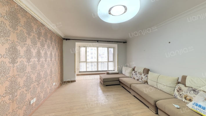 碧桂园凤凰城东区二手房实景图