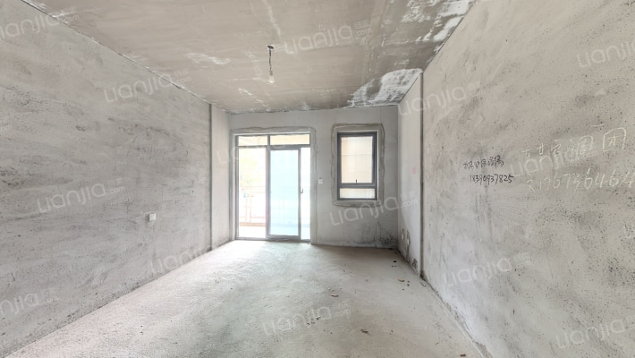 五江书香苑二手房实景图