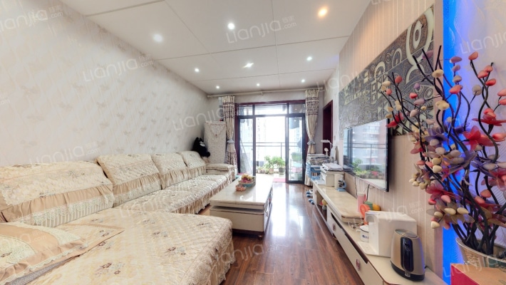 国宾豪庭二期幸福时光二手房实景图