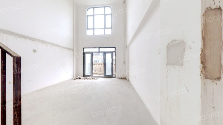 衡泰锦苑二手房实景图