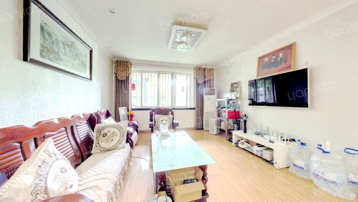 金龙花苑梅花园二手房实景图