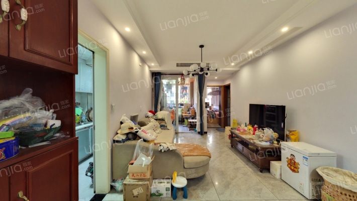 保利爱尚里尚景二手房实景图