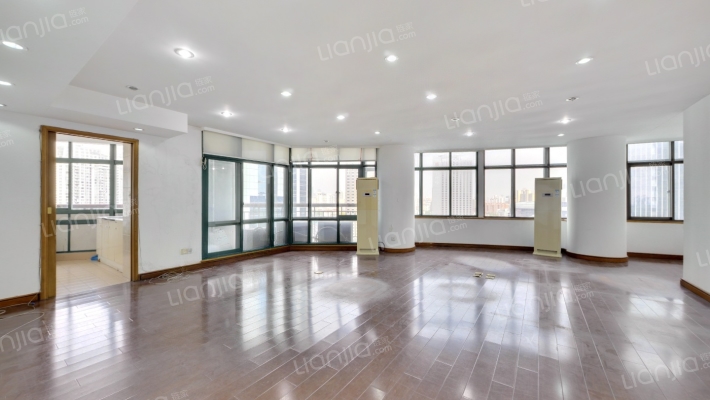 金桥大厦二手房实景图