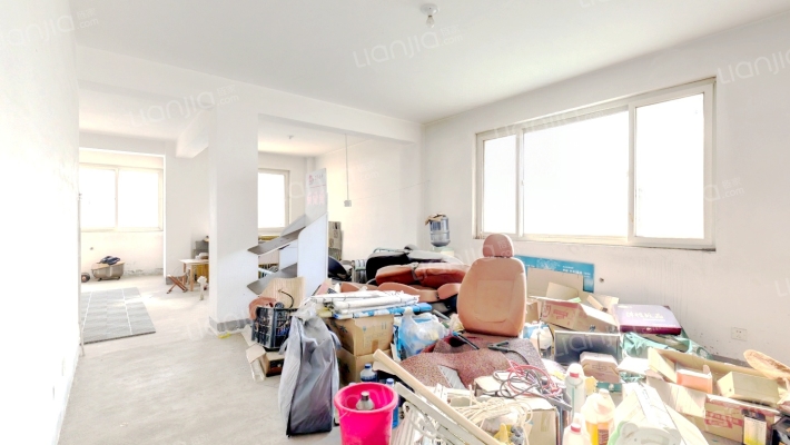 坤宇南街二手房实景图