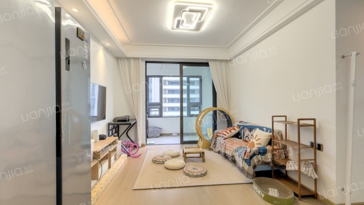 招商名筑二手房实景图