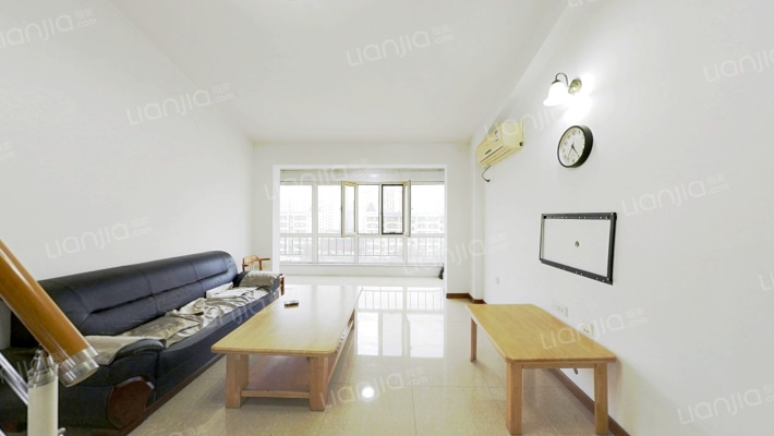 学院新城一期二手房实景图