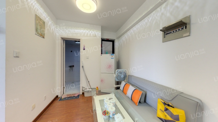 清润园小区二手房实景图