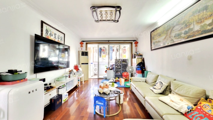 开天公寓二手房实景图