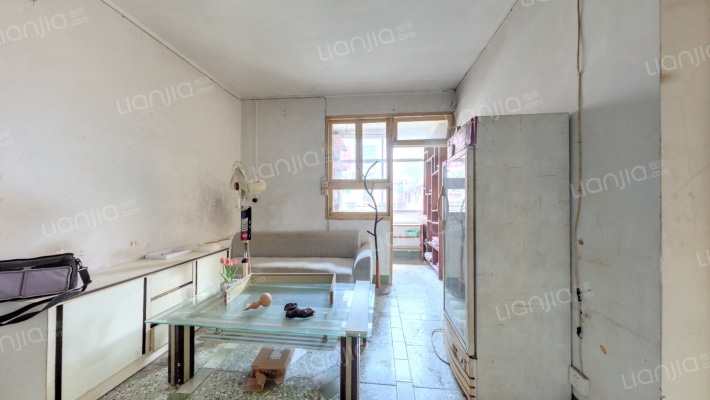 山林路二手房实景图