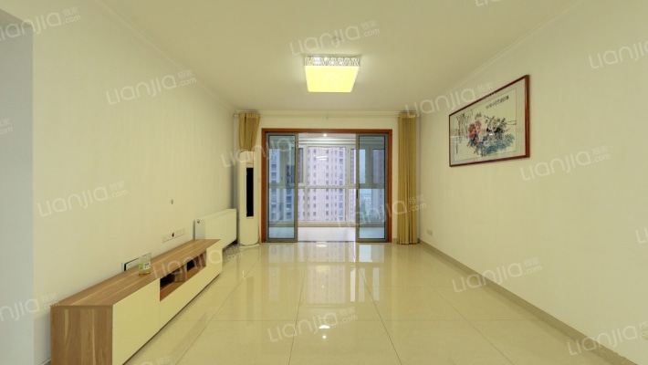 八方小区C区二手房实景图