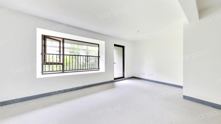 同润朱韵澜庭二手房实景图