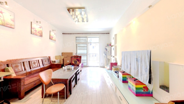 天顺园三村二手房实景图