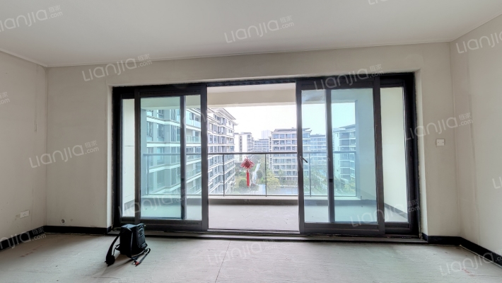 海成云沐二手房实景图