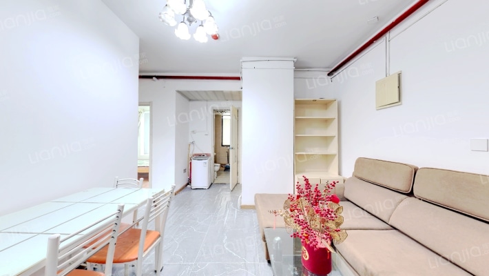 环球城公寓二手房实景图