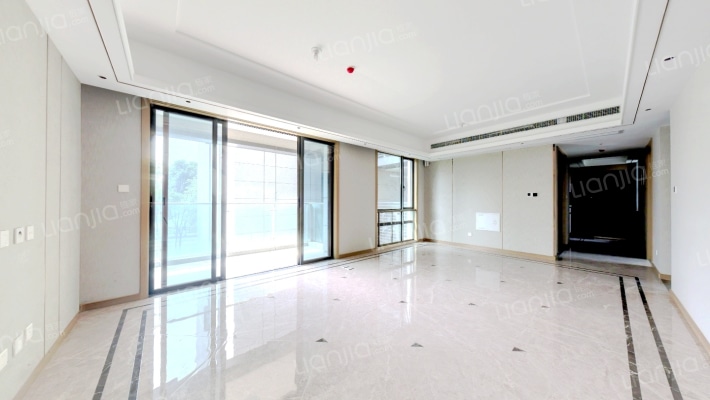 麓鸣九天麓吟苑二手房实景图