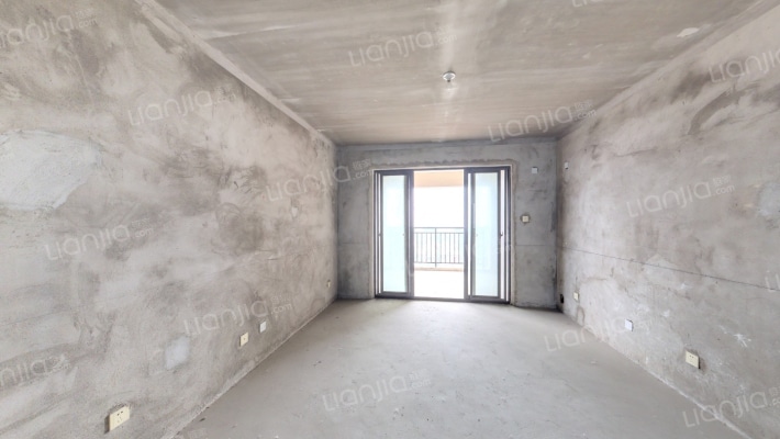 高速云水湾二手房实景图