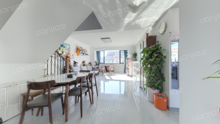 高境欣苑二手房实景图