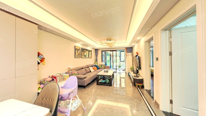 中海珑悦府二手房实景图